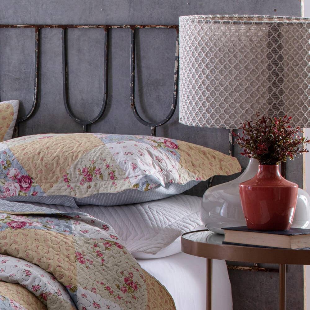 Kit  Cobre-leito King Bouti Microfibra Ultrasonic Estampada 2,60 x 2,80 m + 2 Porta-travesseiros - Leyla