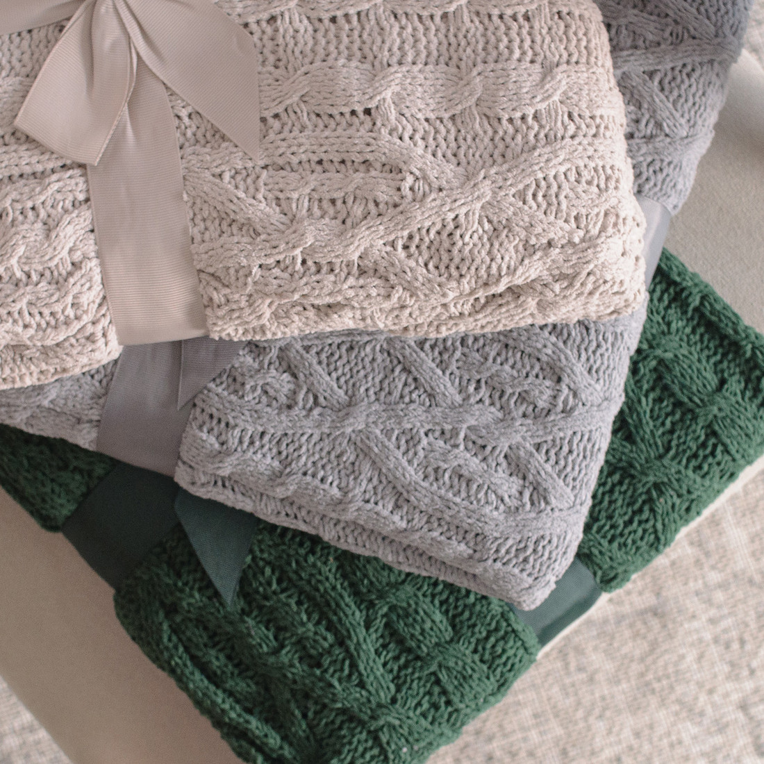 Manta Decorativa Tricot 127x152cm Loren Bege