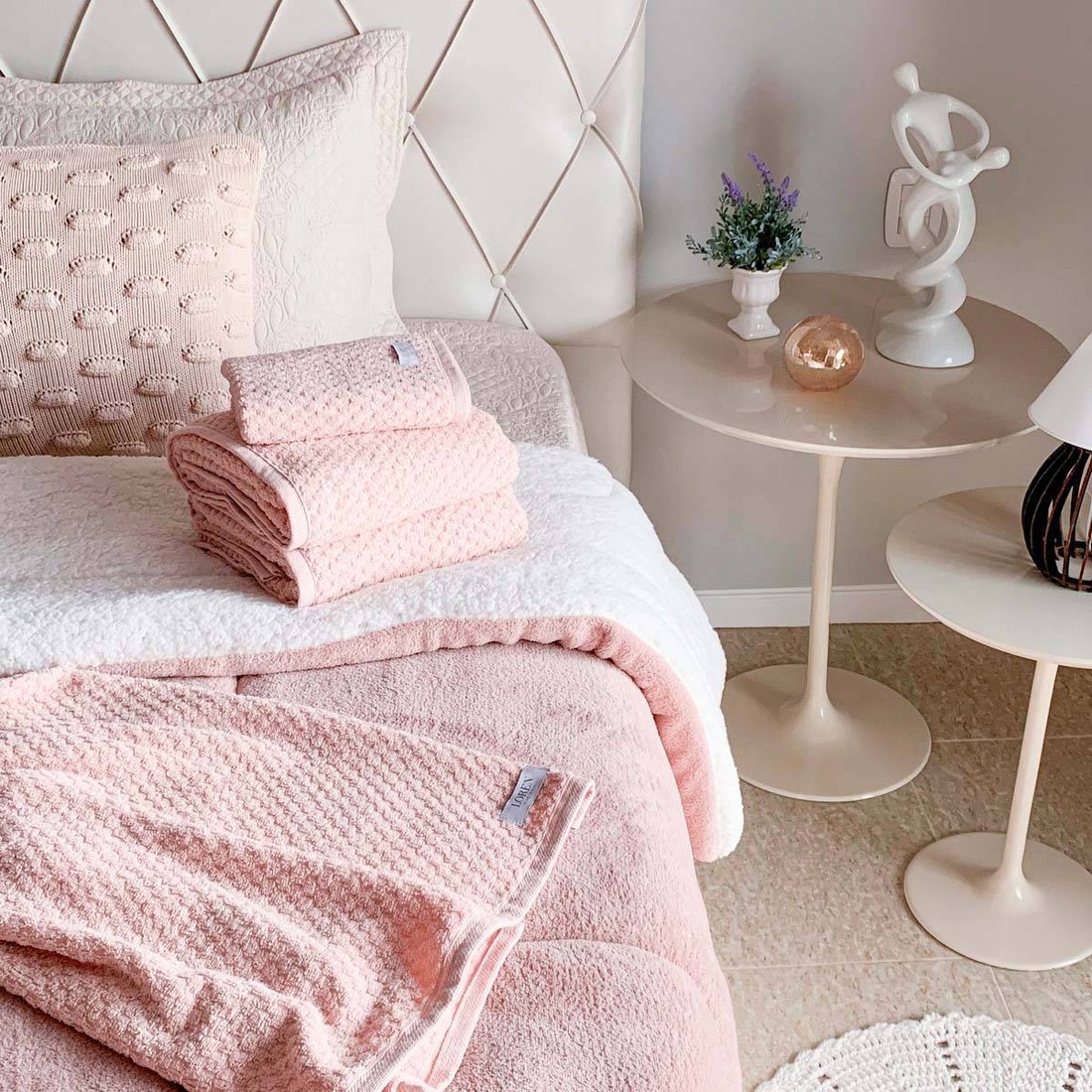 Jogo Toalhas de Banho 5 Peças Carré 100% algodão  Loren Jogo Toalhas de Banho 5 Peças Carré 100% algodão  Loren