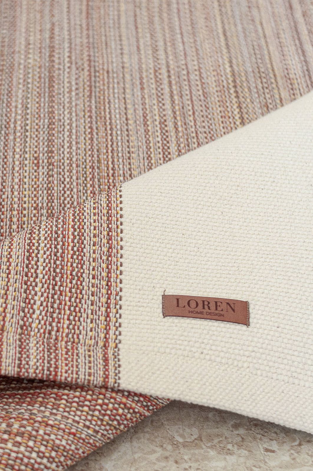 Tapete Passadeira Artesanal de Algodão Trama Basic Riga Marrom 80x150 Tapete Passadeira Artesanal de Algodão Trama Basic Riga Marrom 80x150