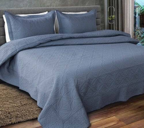 Kit 1 Colcha Queen Provence Microfibra Matelacê Ultrasonic + 2 Porta-Travesseiros 2,40 x 2,60m - Azul