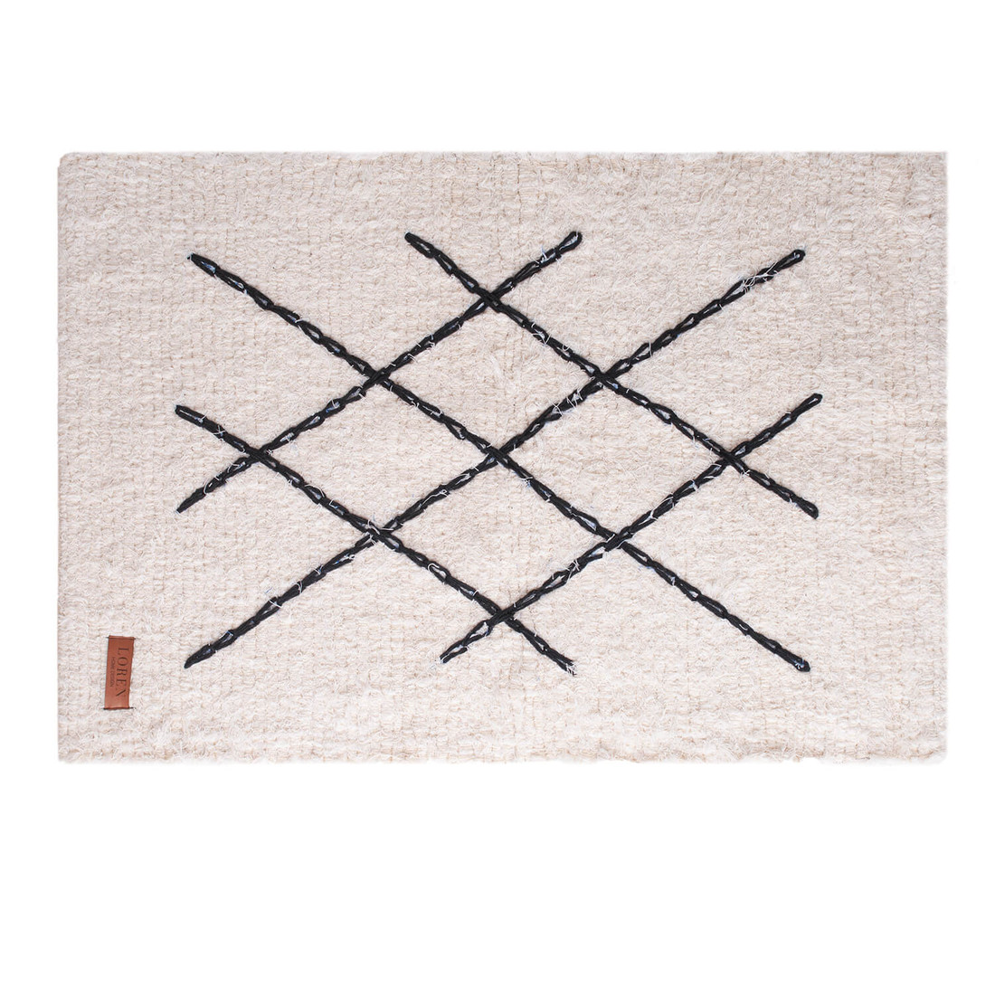 Tapete Artesanal Peludo Bordado Cru 50cm x 70cm