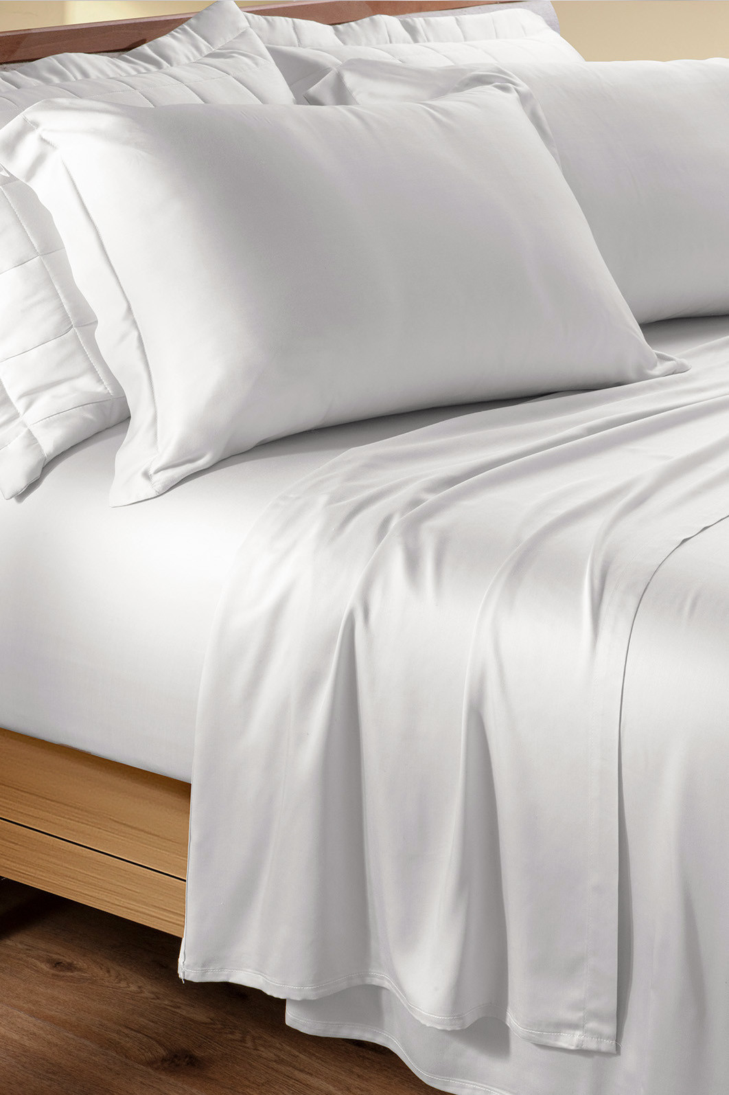 Jogo de Lençol Casal 4 Peças 300 Fios Bambu Branco – Hipoalergênico, Termorregulador e Ultra Macio Jogo de Lençol Casal 4 Peças 300 Fios Bambu Branco – Hipoalergênico, Termorregulador e Ultra Macio