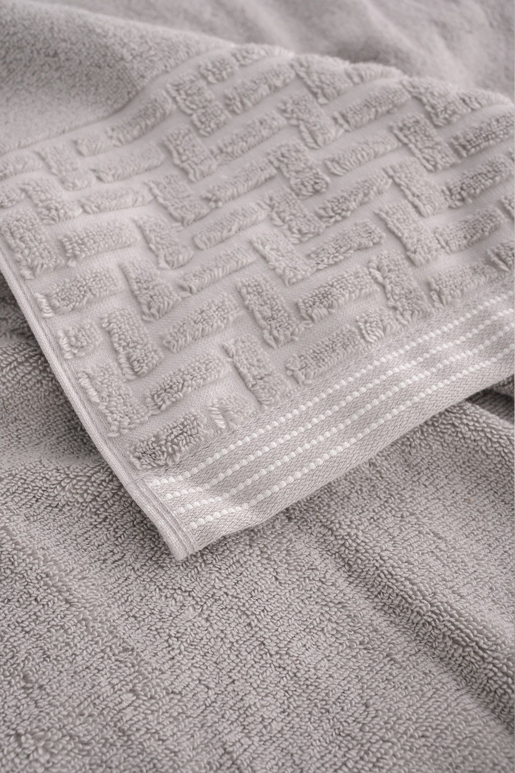 Toalha Banho 500g Super Soft Zero Twist Greco 70cmx140m Cinza Toalha Banho 500g Super Soft Zero Twist Greco 70cmx140m Cinza