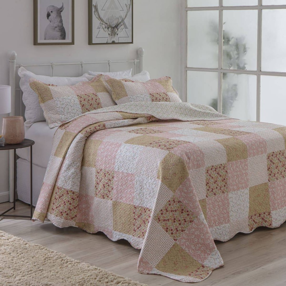 Kit 3 Peças Cobre leito Casal Bouti Microfibra Ultrasonic Estampada + 2 Porta-travesseiros - Corá