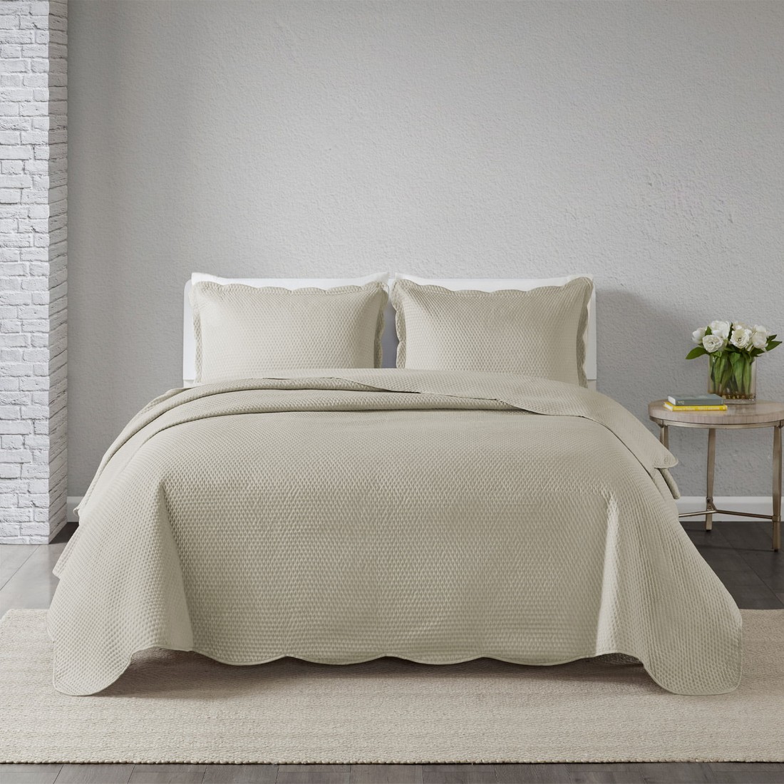 Kit Cobre leito Colcha Super King 3 Peças Bouti Microfibra Dots - Bege Kit Cobre leito Colcha Super King 3 Peças Bouti Microfibra Dots - Bege