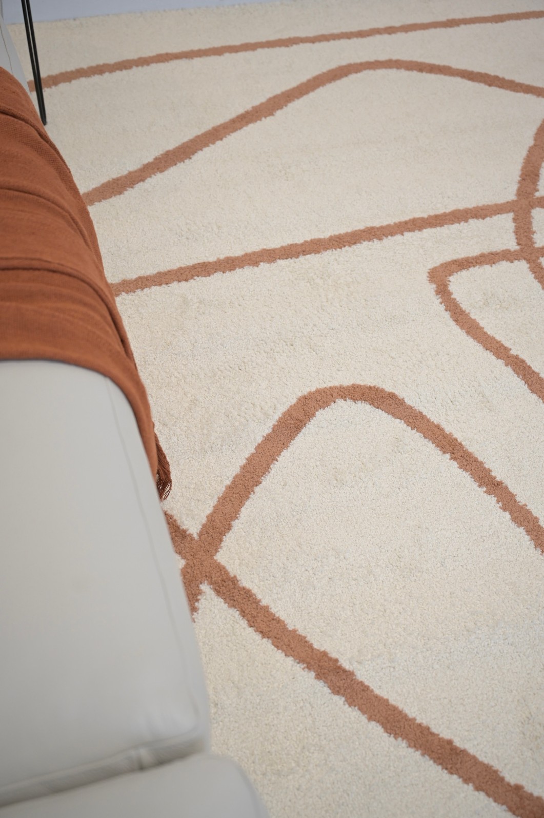 Tapete para Sala Essenciais Organico Tracejado Coral 240x300 Tapete para Sala Essenciais Organico Tracejado Coral 240x300