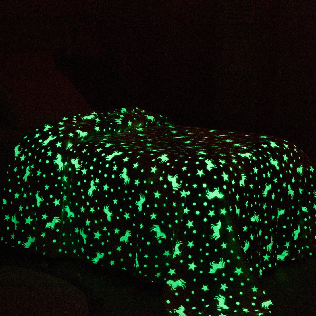 Manta Infantil Solteiro Microfibra Soft Brilha no Escuro - Unicornio Manta Infantil Solteiro Microfibra Soft Brilha no Escuro - Unicornio