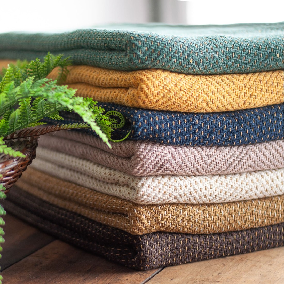 Manta De Sofá Artesanal Astral 1,20m x 1,80m Cru Manta De Sofá Artesanal Astral 1,20m x 1,80m Cru