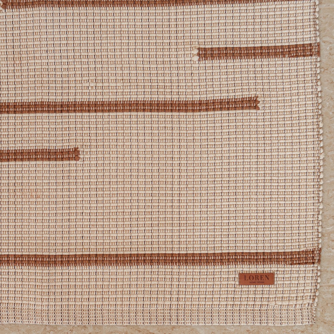 Tapete Passadeira Artesanal de Algodão Trama Basic Listras Marrom 80x150 Tapete Passadeira Artesanal de Algodão Trama Basic Listras Marrom 80x150