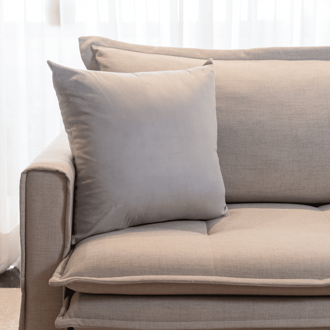 Capa de Almofada Veludo Premium Decorativa - Cinza Prata 50cm x 50cm