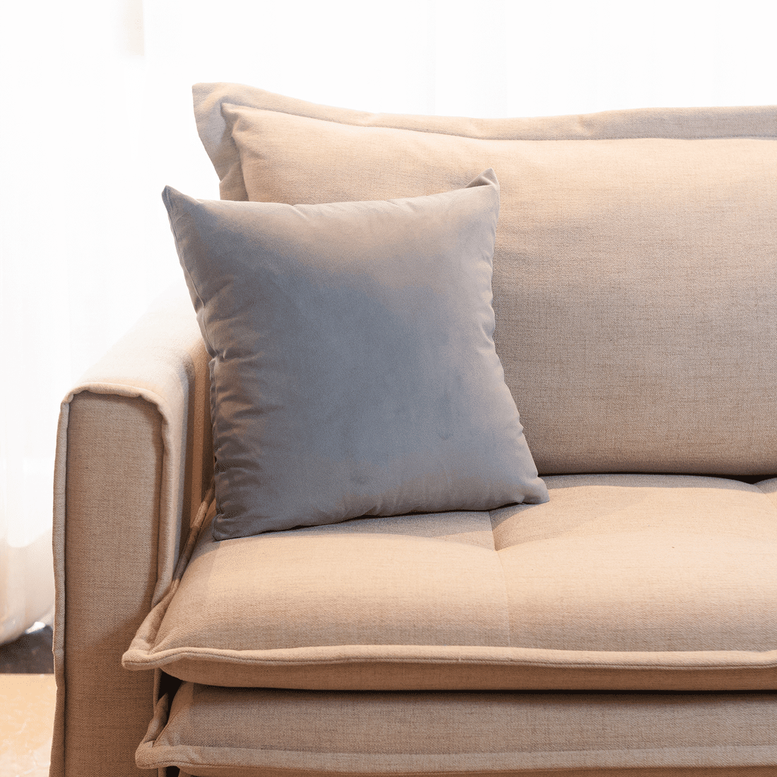 Capa de Almofada Veludo Premium Decorativa - Cinza Arcade 45cm x 45cm