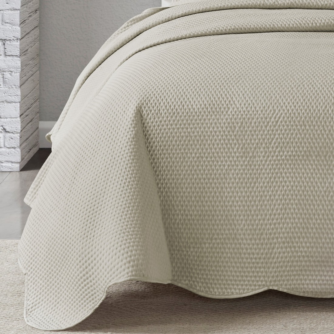 Kit Cobre leito Colcha Super King 3 Peças Bouti Microfibra Dots - Bege Kit Cobre leito Colcha Super King 3 Peças Bouti Microfibra Dots - Bege