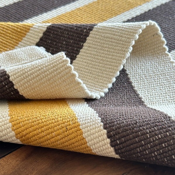 Tapete Passadeira Trama Basic Listrado Marrom e Mostarda - 80cm x 50cm