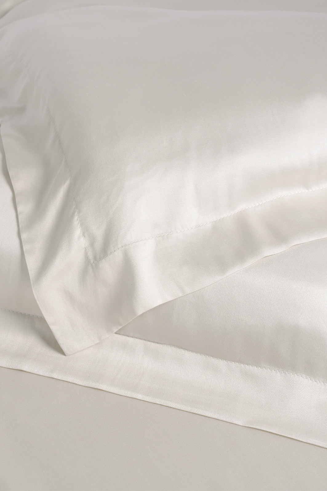 Jogo de Lençol King 4 Peças 300 Fios Bambu Marfim – Hipoalergênico, Termorregulador e Ultra Macio