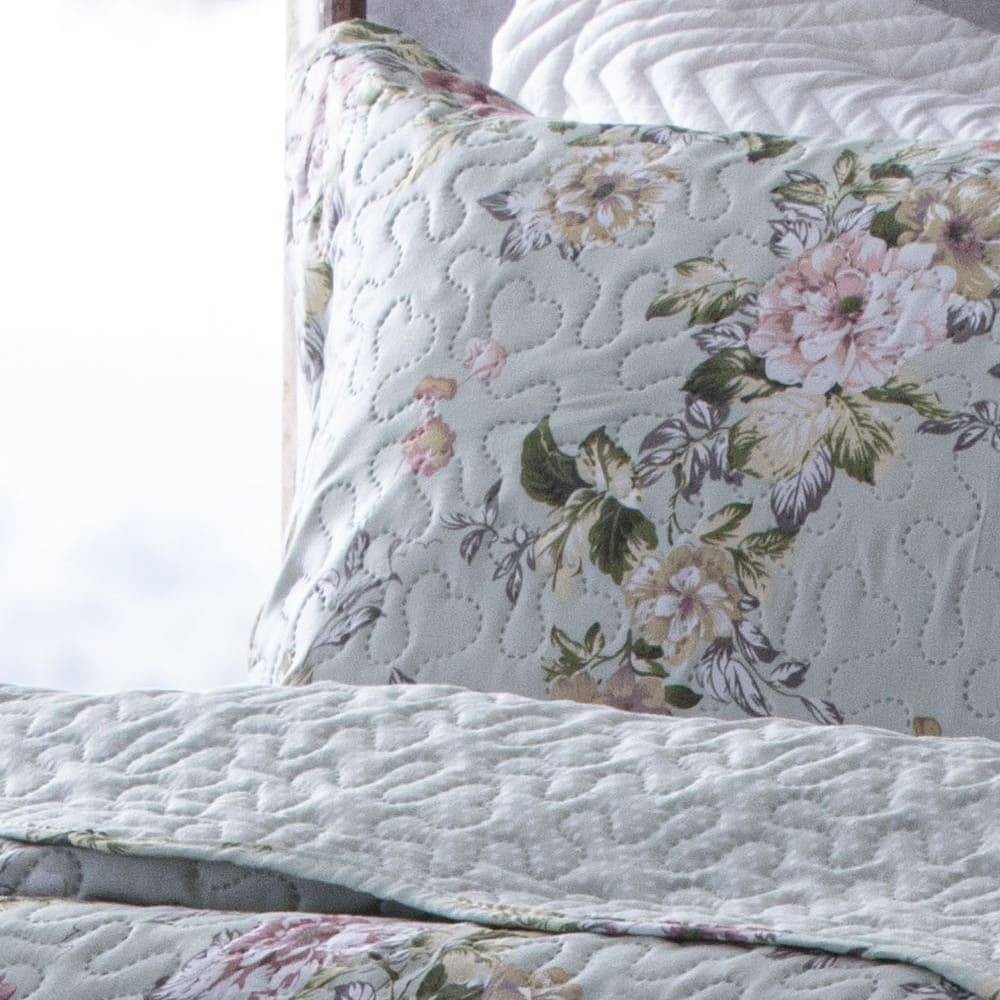 Kit  Cobre-leito Casal Bouti Microfibra Ultrasonic Estampada 2,20 x 2,40 m + 2 Porta-travesseiros - Amelia