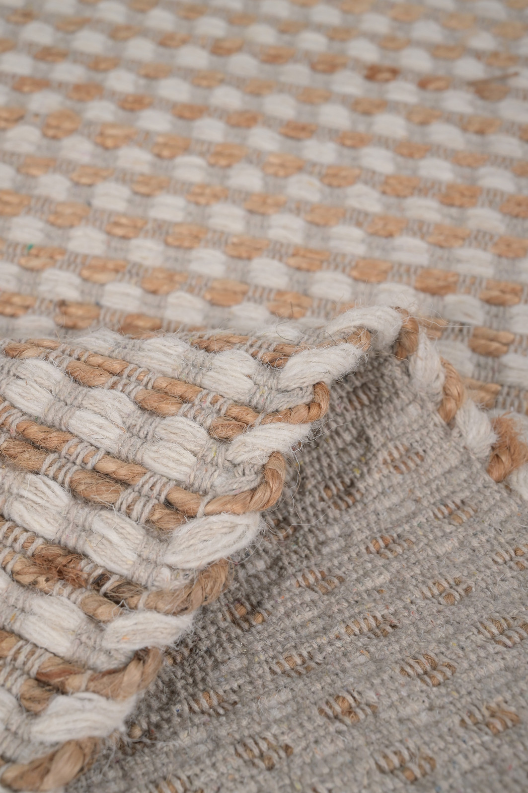 Tapete de Sala Natural 140x200 Maíli Tapete de Sala Natural 140x200 Maíli