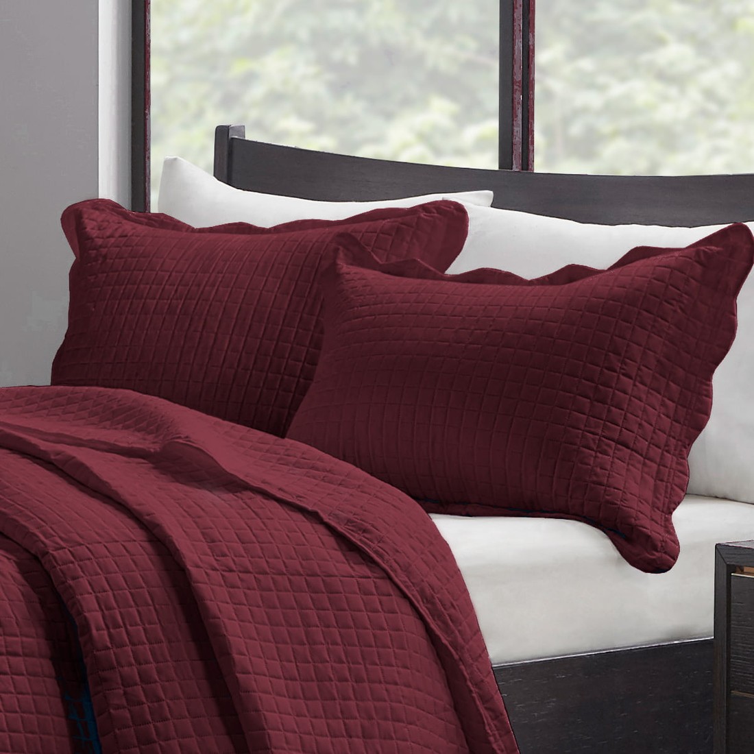 Kit 2 Porta Travesseiros Matelasse 150 Fios Microfibra 70x50cm com Aba Americana Quad Vermelho Kit 2 Porta Travesseiros Matelasse 150 Fios Microfibra 70x50cm com Aba Americana Quad Vermelho