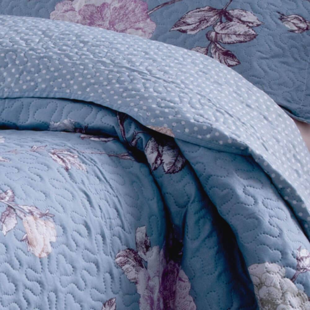 Kit 1 Cobre-leito Queen Bouti Microfibra Ultrasonic Estampada 2,40 x 2,60 m + 2 Porta-travesseiros - Naomi Kit 1 Cobre-leito Queen Bouti Microfibra Ultrasonic Estampada 2,40 x 2,60 m + 2 Porta-travesseiros - Naomi