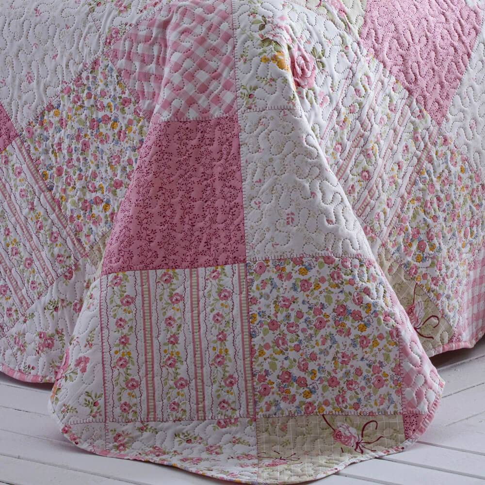 Kit  Cobre-leito King Bouti Microfibra Ultrasonic Estampada 2,60 x 2,80 m + 2 Porta-travesseiros - Rosa