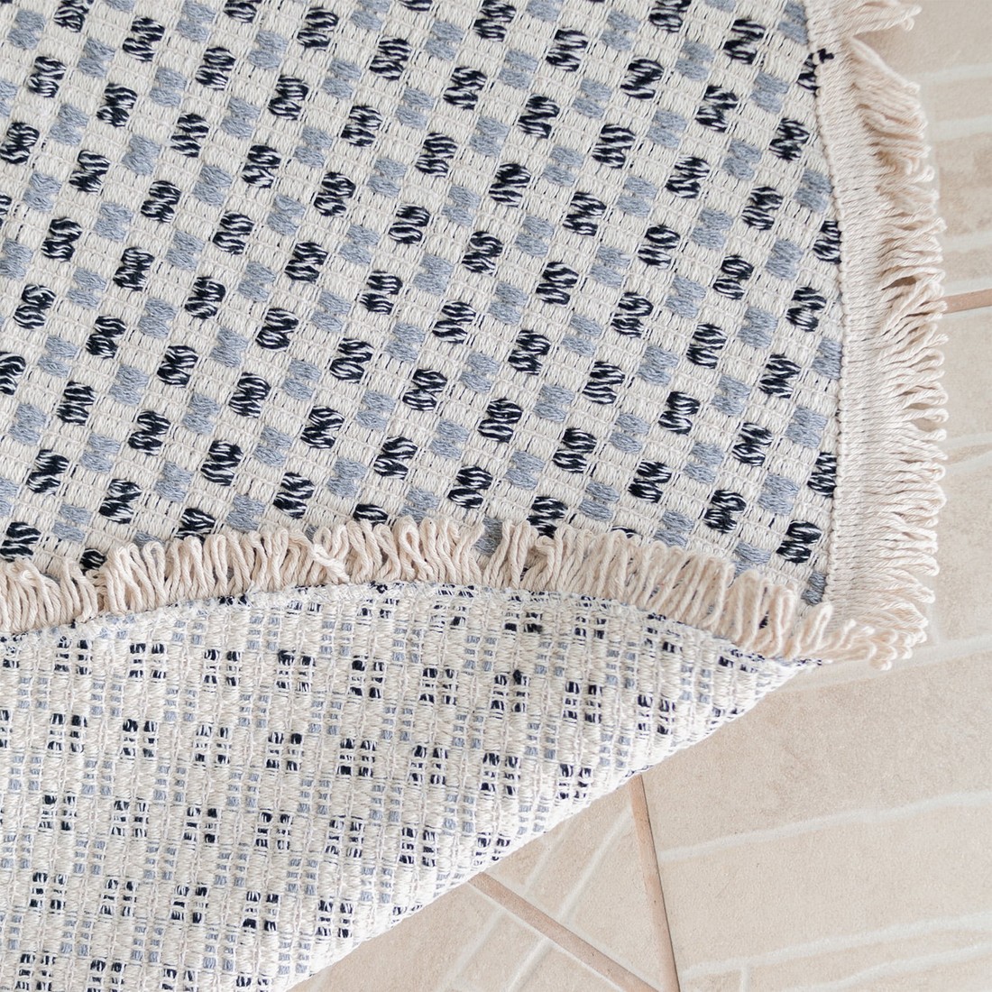 Tapete Redondo para Sala 1,50m de Algodão Contemporâneo Pilão Preto e Cinza