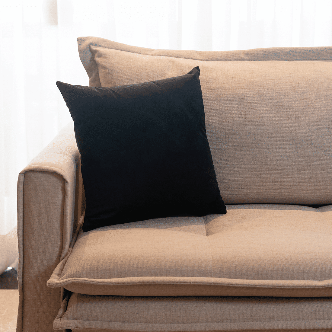 Capa de Almofada Veludo Premium Decorativa - Preto 45cm x 45cm