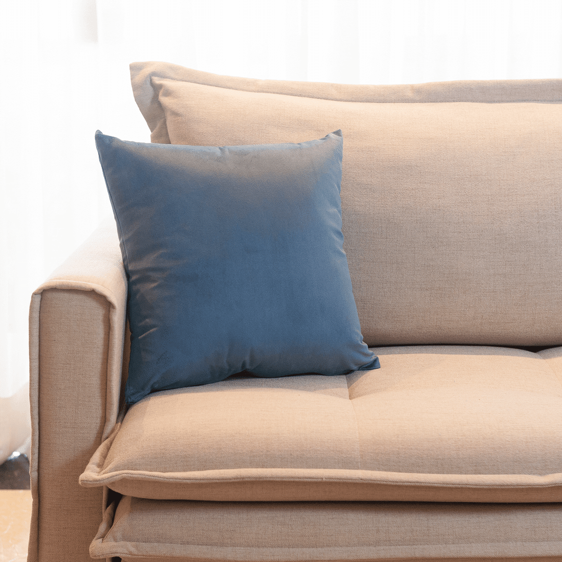 Capa de Almofada Veludo Premium Decorativa - Azul Portuguesa 45cm x 45cm Capa de Almofada Veludo Premium Decorativa - Azul Portuguesa 45cm x 45cm