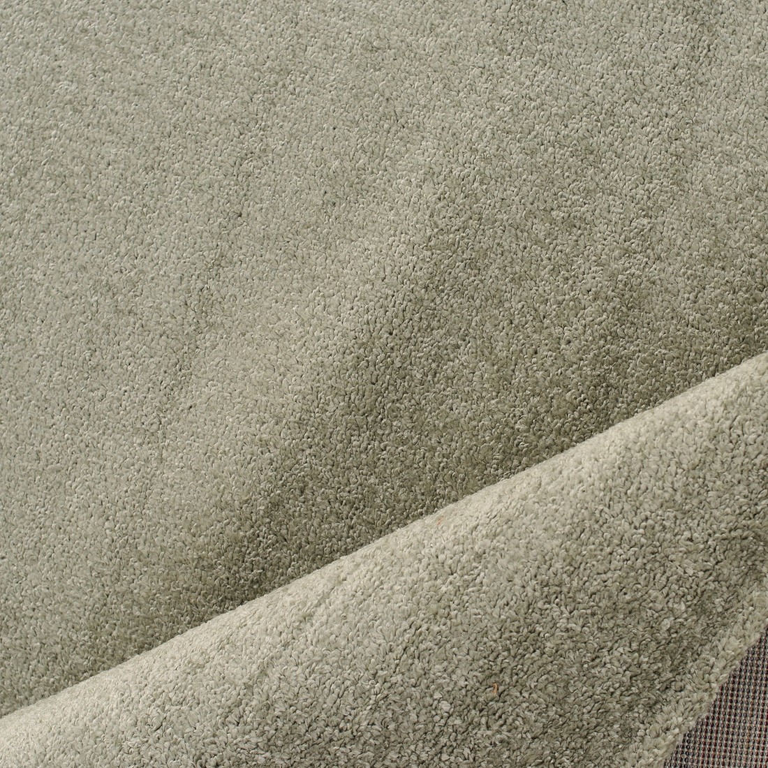 Tapete para Sala Grande Essenciais Liso Verde 100x150 Tapete para Sala Grande Essenciais Liso Verde 100x150