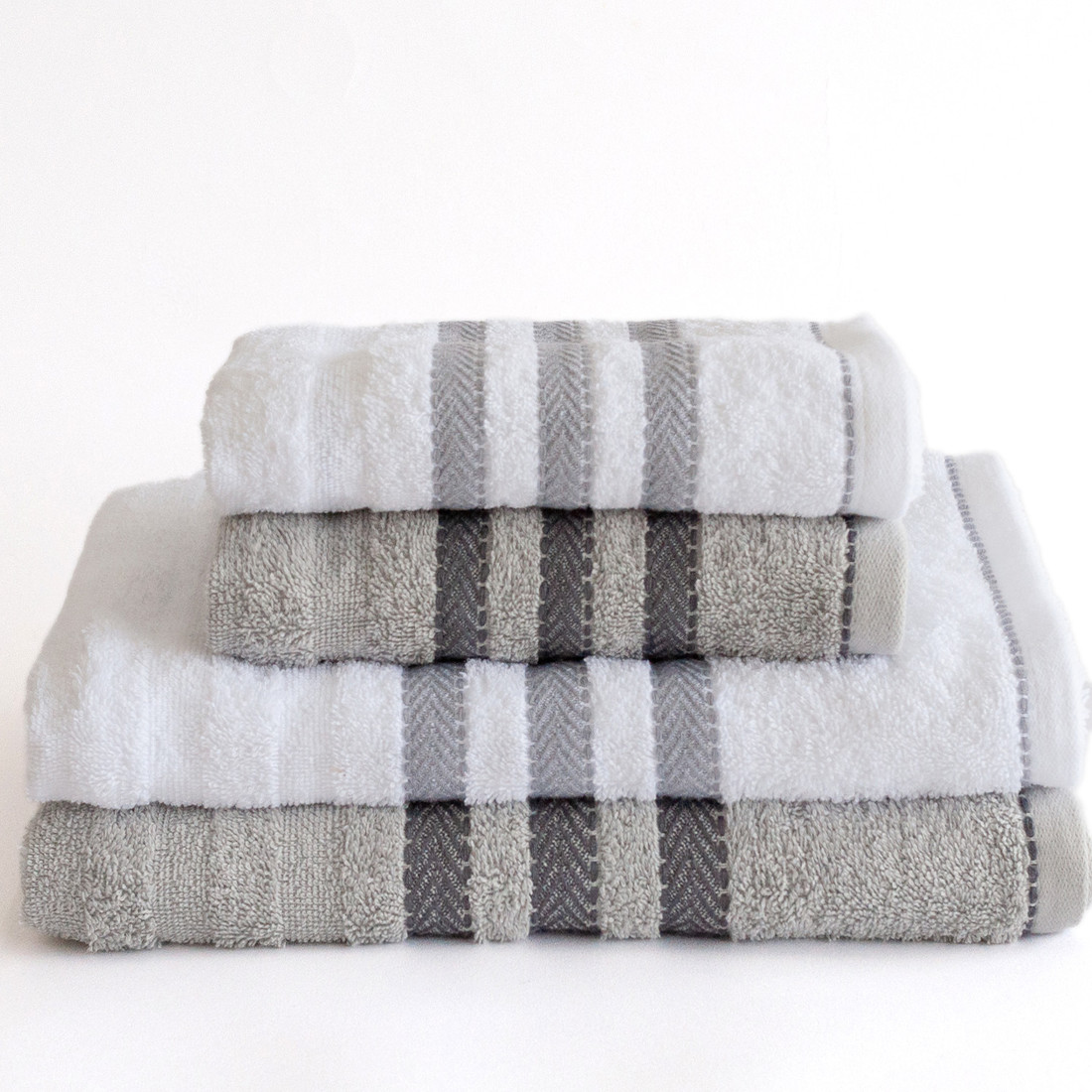 Jogo de Toalha Banho 4 Peças Lumi - Cinza e Branco Jogo com Banho Jogo de Toalha Banho 4 Peças Lumi - Cinza e Branco Jogo com Banho