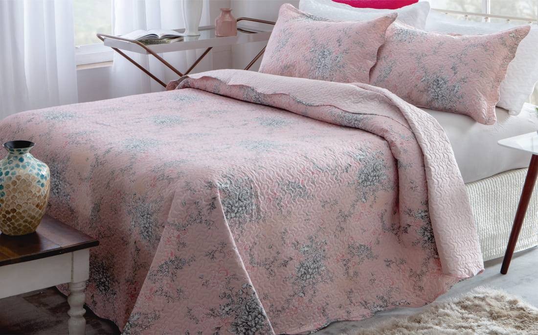 Kit  Cobre-leito Casal Bouti Microfibra Ultrasonic Estampada 2,20 x 2,40 m + 2 Porta-travesseiros - Beatriz