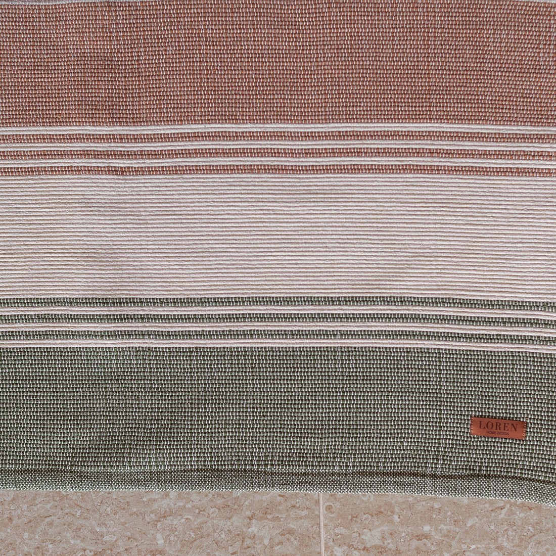 Tapete Artesanal Trama Basic de Sala Urban Listras Verde 200x400 Tapete Artesanal Trama Basic de Sala Urban Listras Verde 200x400