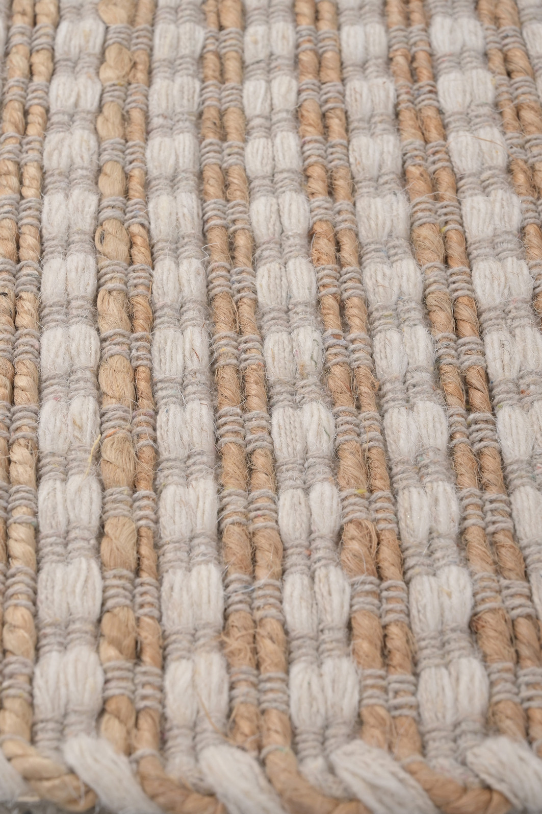 Tapete de Sala Natural 140x200 Maíli Tapete de Sala Natural 140x200 Maíli