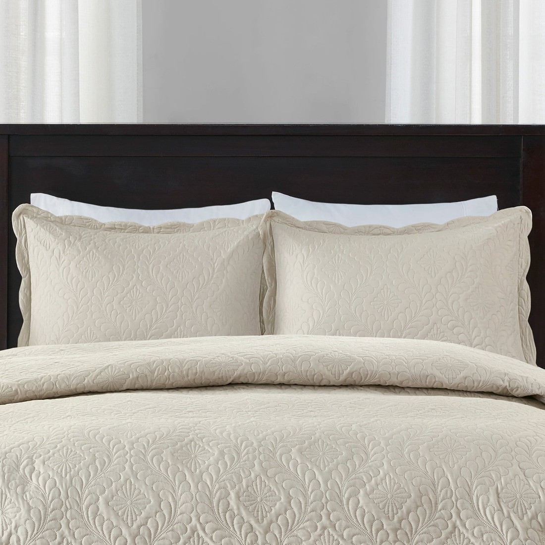 Kit 2 Porta Travesseiros Matelasse 150 Fios Microfibra 70x50cm com Aba Americana Elegance Bege