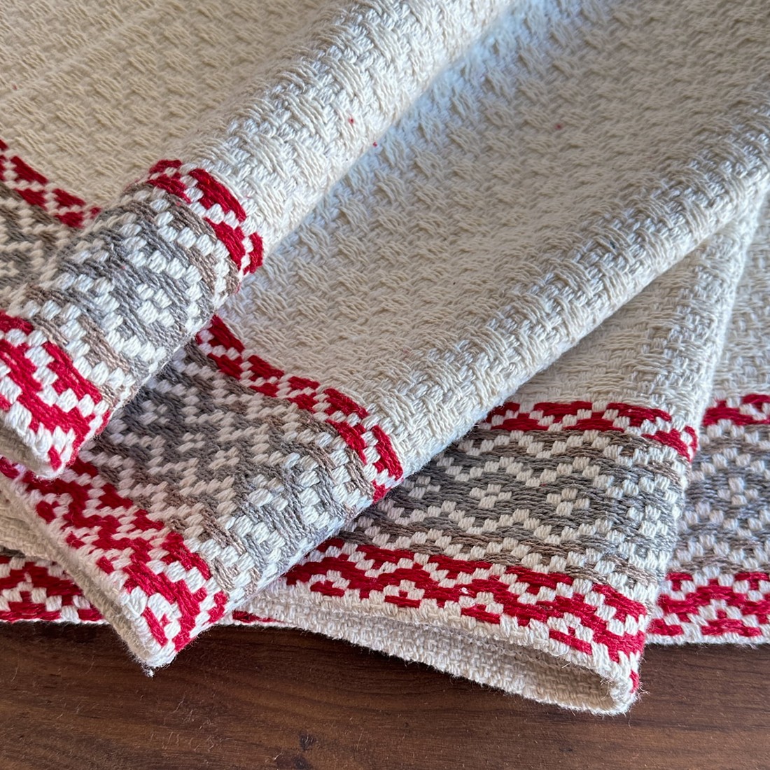 Kit de Cozinha 3 Peças Algodão Montreal Cru c/Vermelho Kit de Cozinha 3 Peças Algodão Montreal Cru c/Vermelho