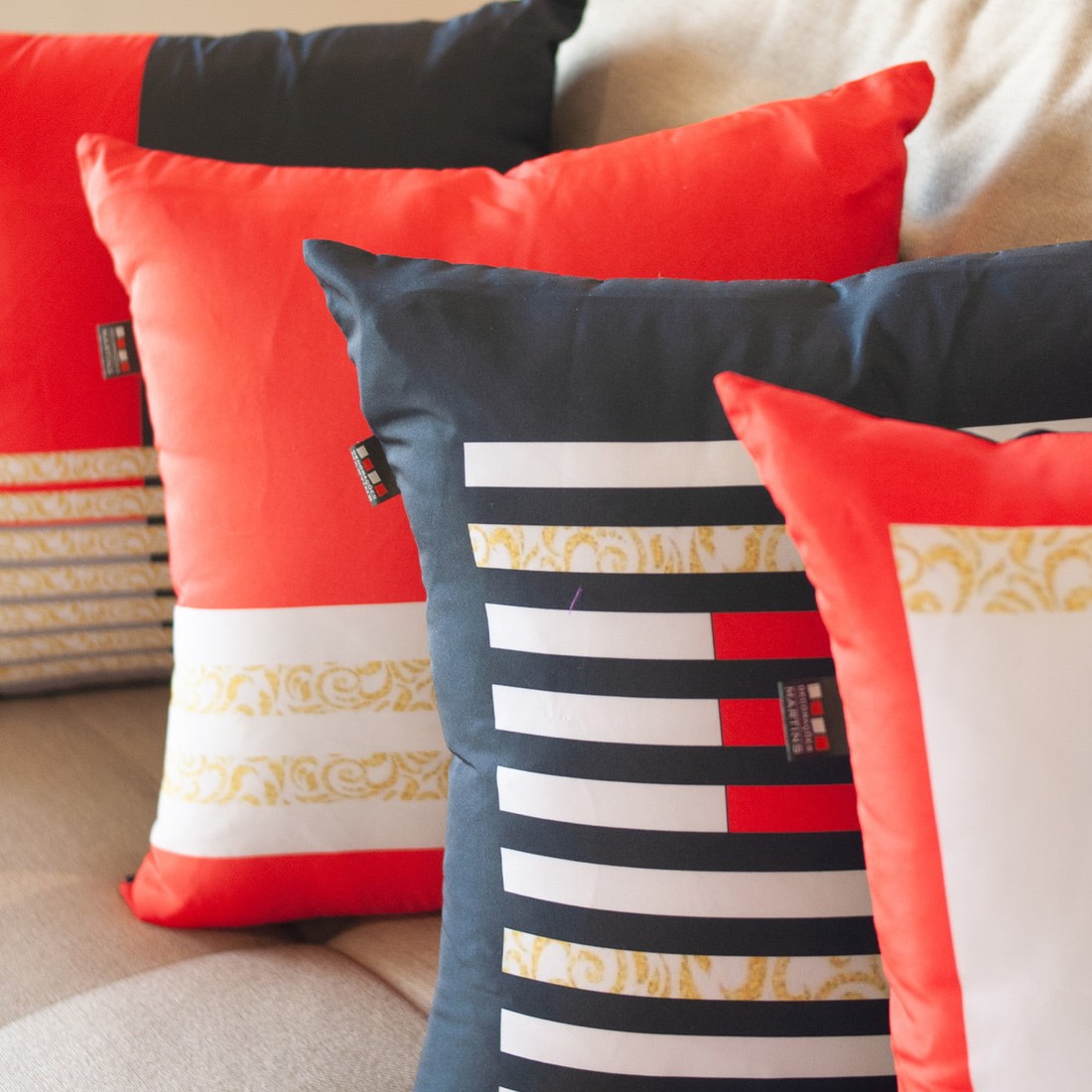 Kit 4 Peças Capa de Almofada Gypsy 43cm x 43cm Kit 4 Peças Capa de Almofada Gypsy 43cm x 43cm