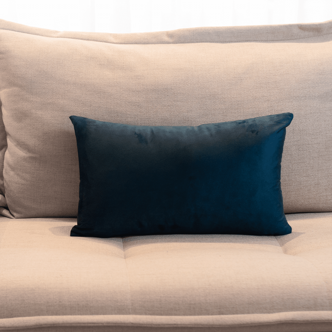 Capa de Almofada Veludo Premium Decorativa - Azul Marinho 30cm x 50cm Capa de Almofada Veludo Premium Decorativa - Azul Marinho 30cm x 50cm