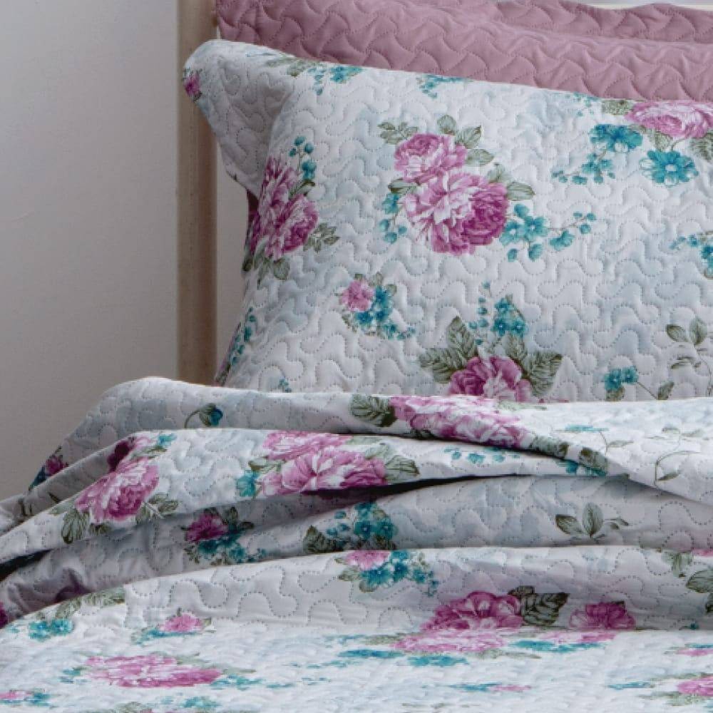 Kit  Cobre-leito Casal Bouti Microfibra Ultrasonic Estampada 2,20 x 2,40 m + 2 Porta-travesseiros -Carolina