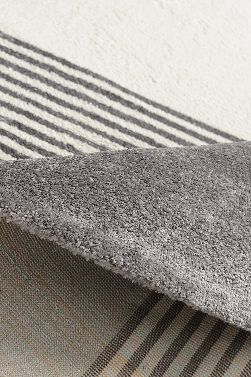 Tapete para Sala Grande Hathor Geometrico Off White 100x150