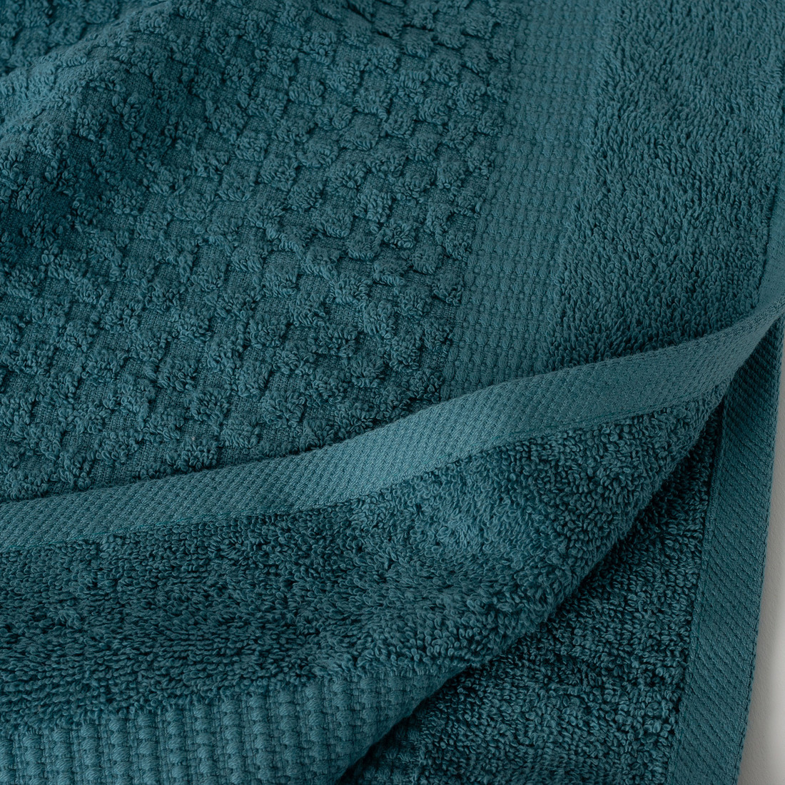 Jogo de Toalha 4 Peças Porto - Branco e Azul Petroleo Jogo Banho Jogo de Toalha 4 Peças Porto - Branco e Azul Petroleo Jogo Banho