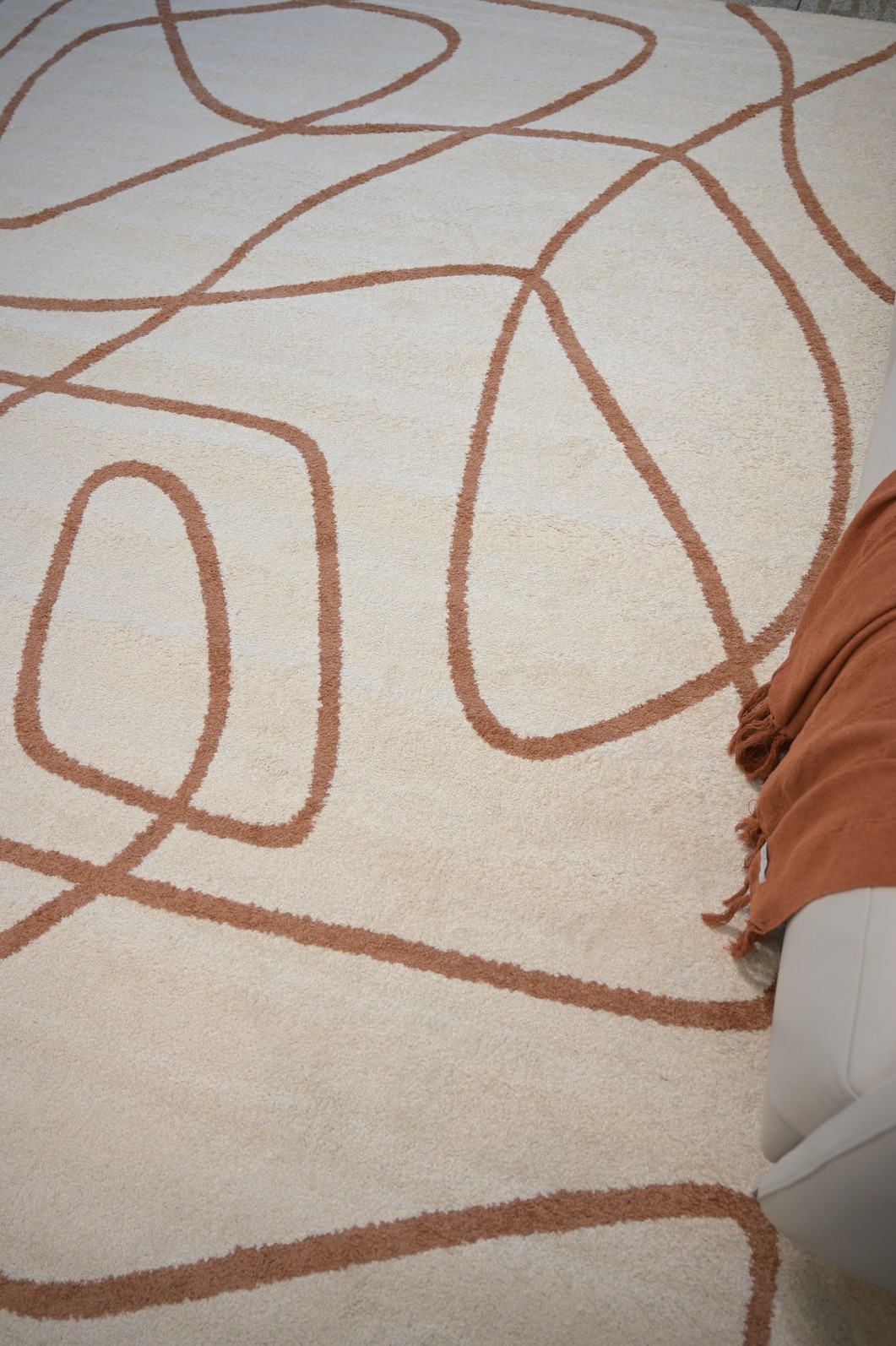 Tapete para Sala Essenciais Organico Tracejado Coral 200x250 Tapete para Sala Essenciais Organico Tracejado Coral 200x250