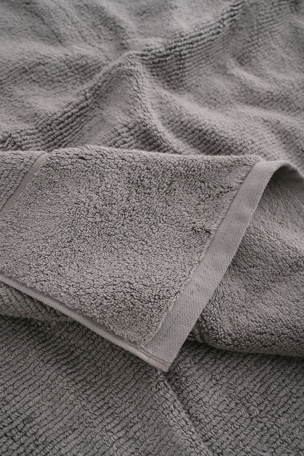 Toalha Banhão 500g Super Soft Zero Twist Frapê 80cmx150m Cinza Toalha Banhão 500g Super Soft Zero Twist Frapê 80cmx150m Cinza