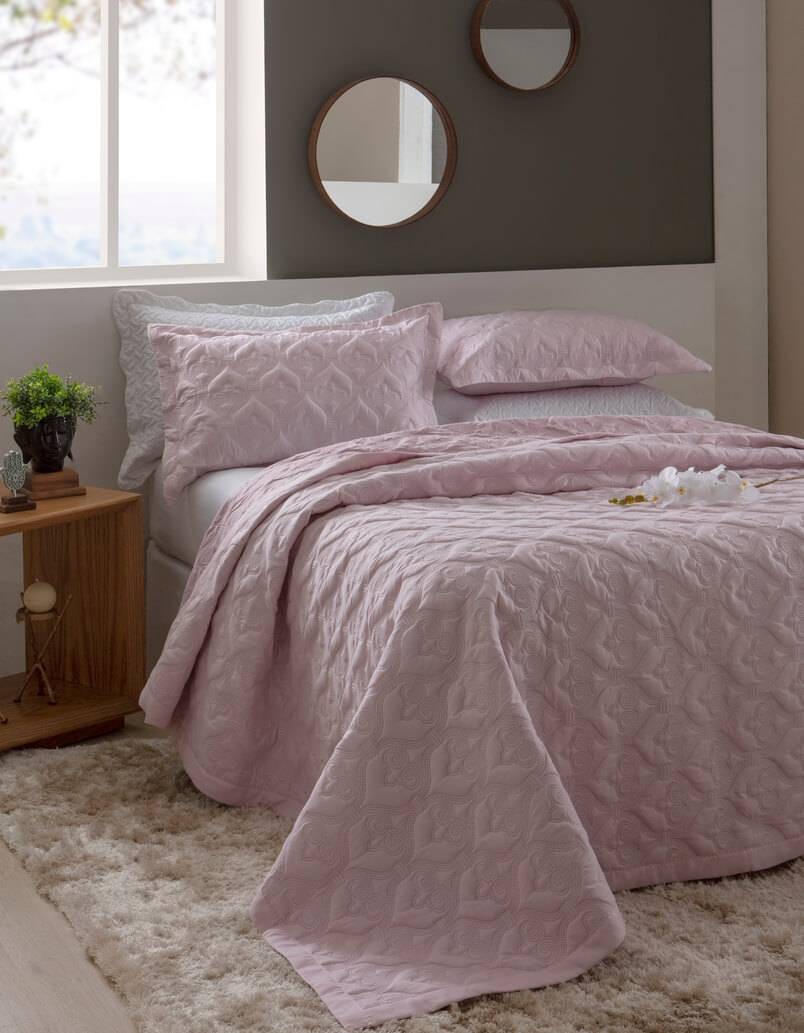 Kit 1 Colcha Queen Boutis Microfibra Ultrasonic + 2 Porta-Travesseiros Rosa Kit 1 Colcha Queen Boutis Microfibra Ultrasonic + 2 Porta-Travesseiros Rosa