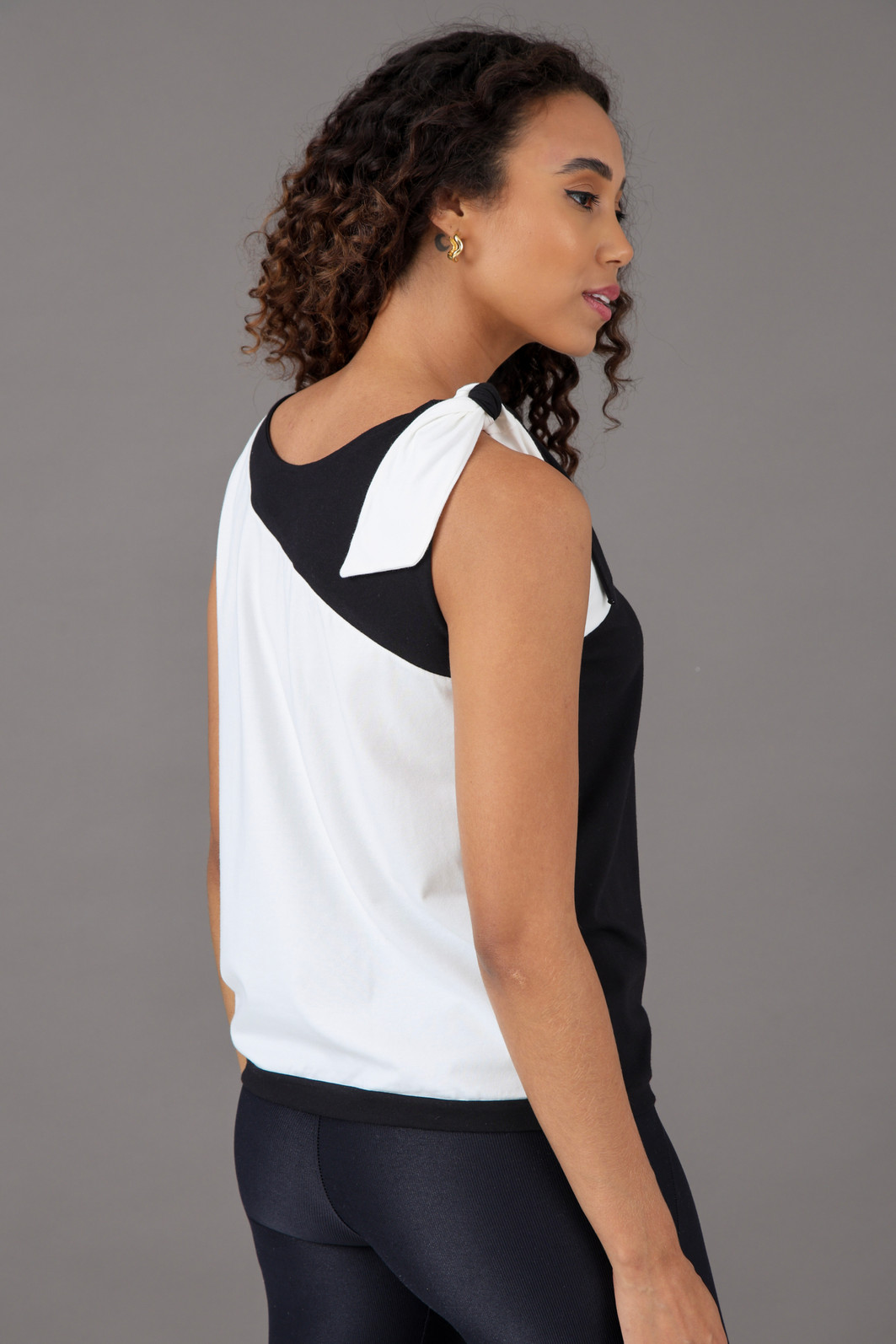 Kit Duplas Faces - 2 Blusas 2 em 1