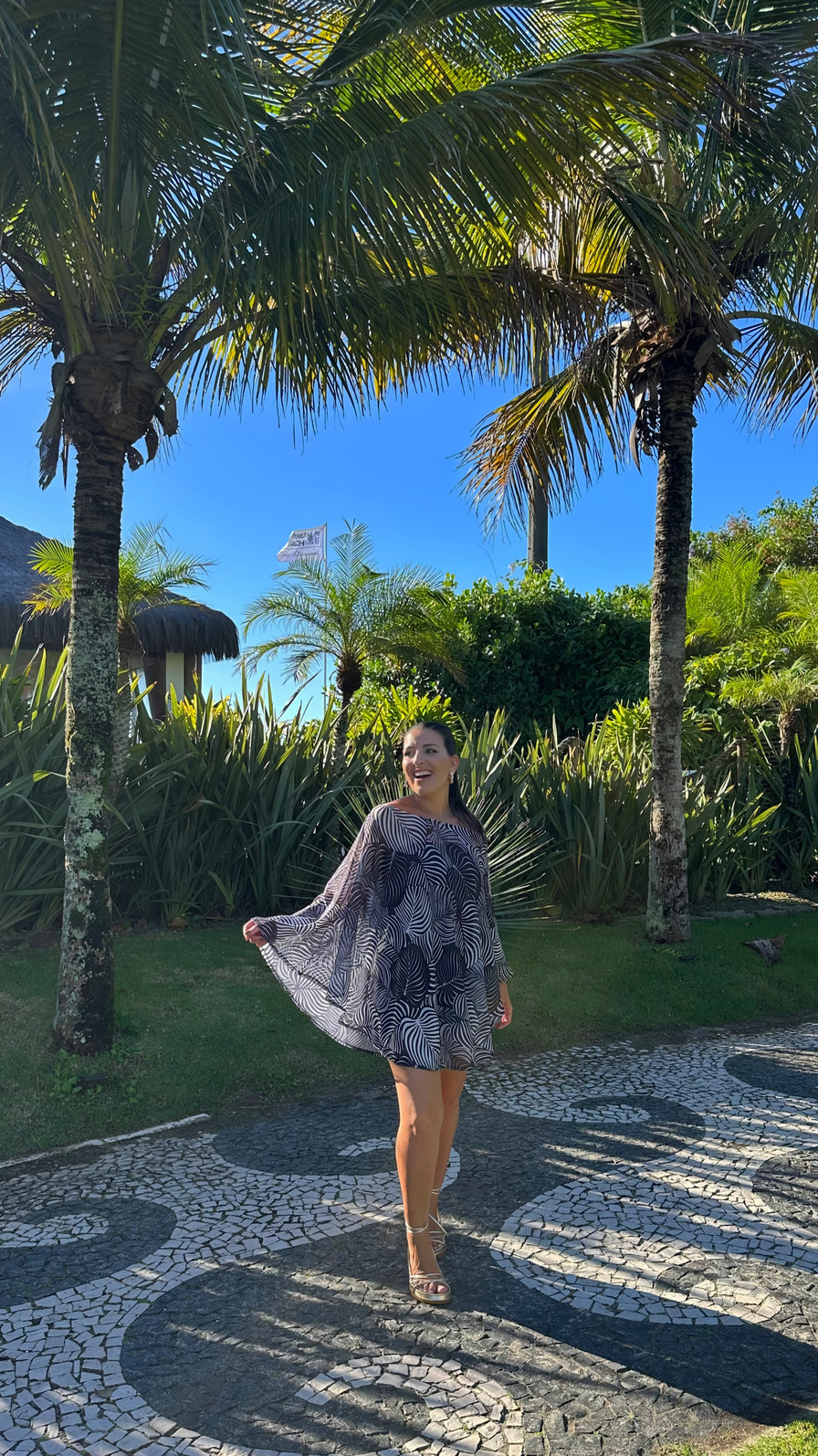 Bata em tule & top correntezas