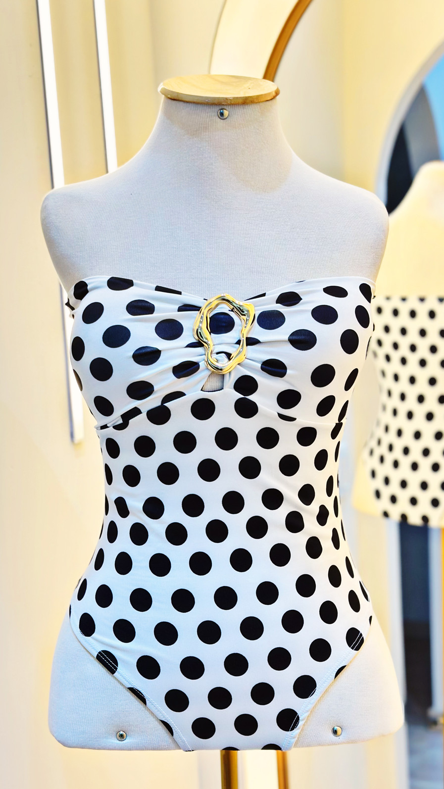 Maiô poá branco Maiô poá branco