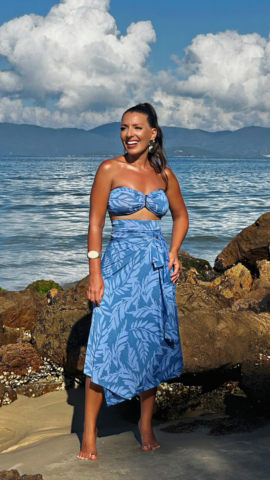 conjunto saída 1001 formas curta azul maré