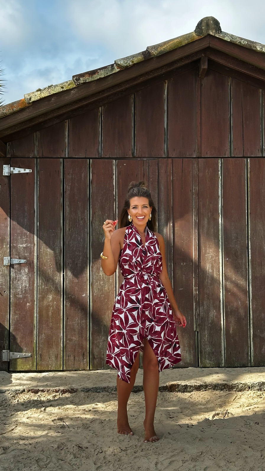 conjunto saída 1001 formas curta  floral bordô