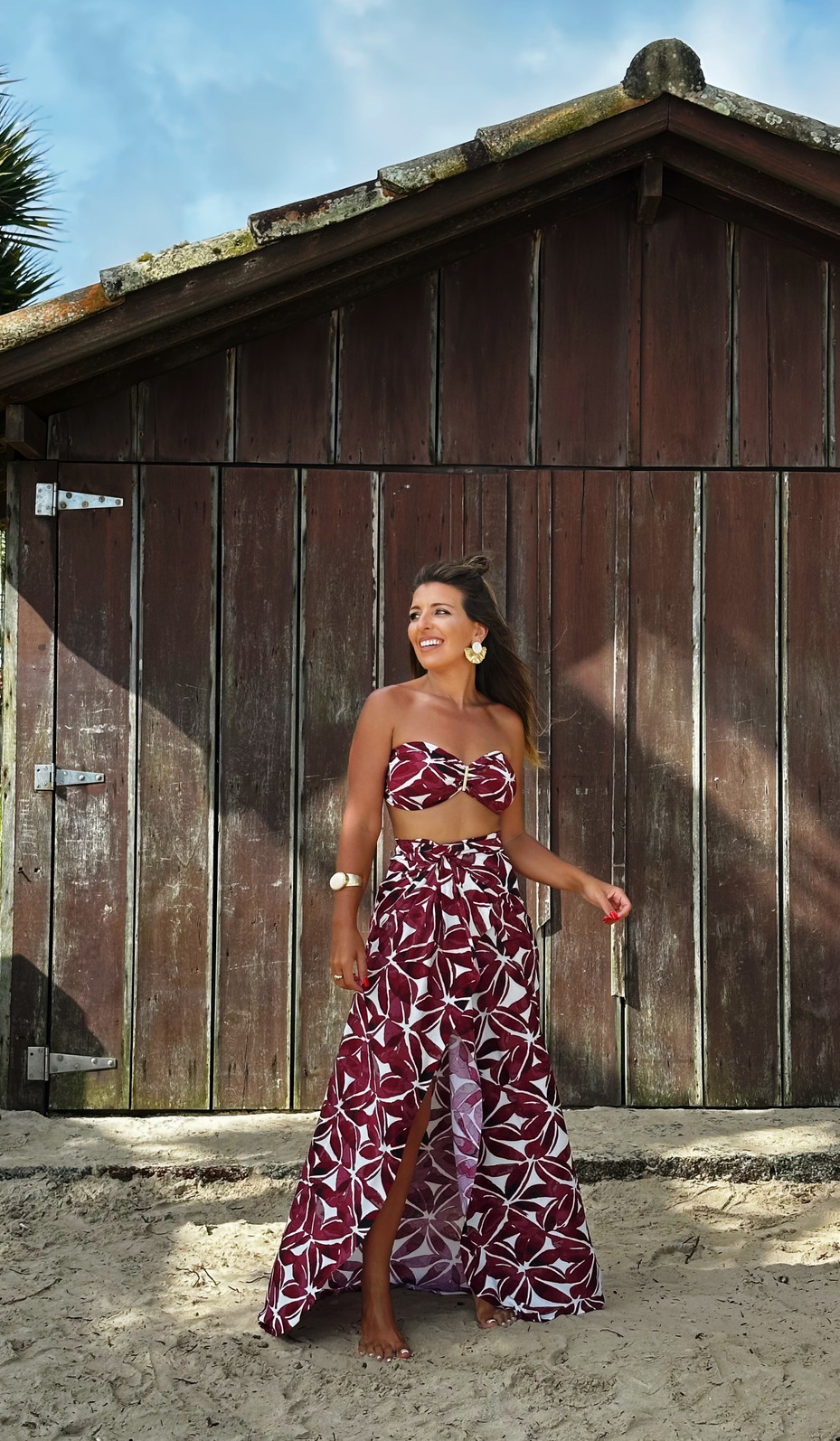 conjunto saída 1001 formas longa  floral bordô