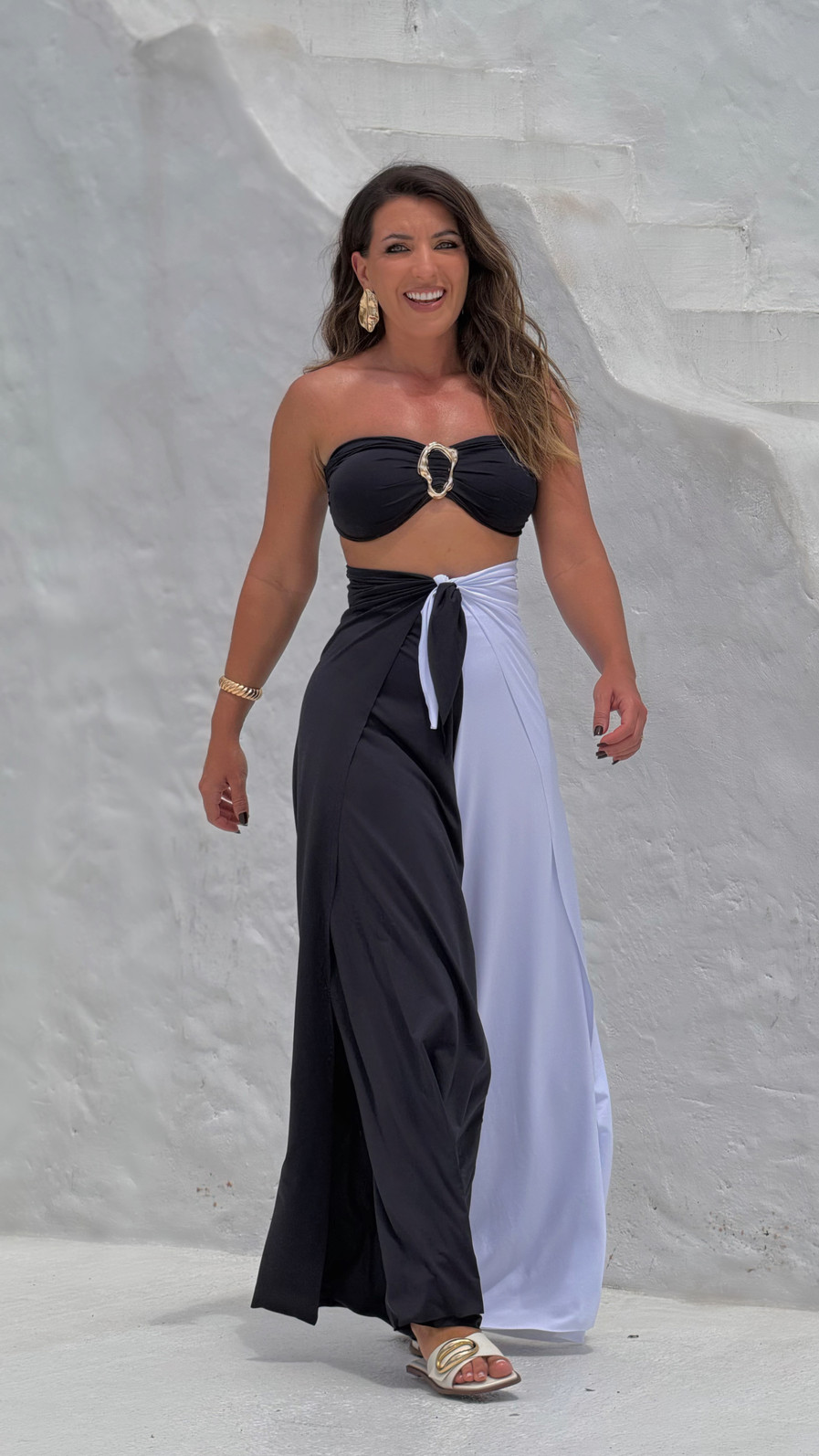 Conjunto calça e macacão duo preto e branco Conjunto calça e macacão duo preto e branco