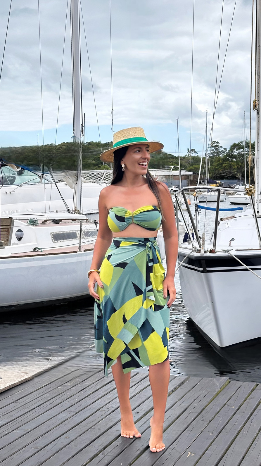 conjunto saída 1001 formas curta tropicália verde